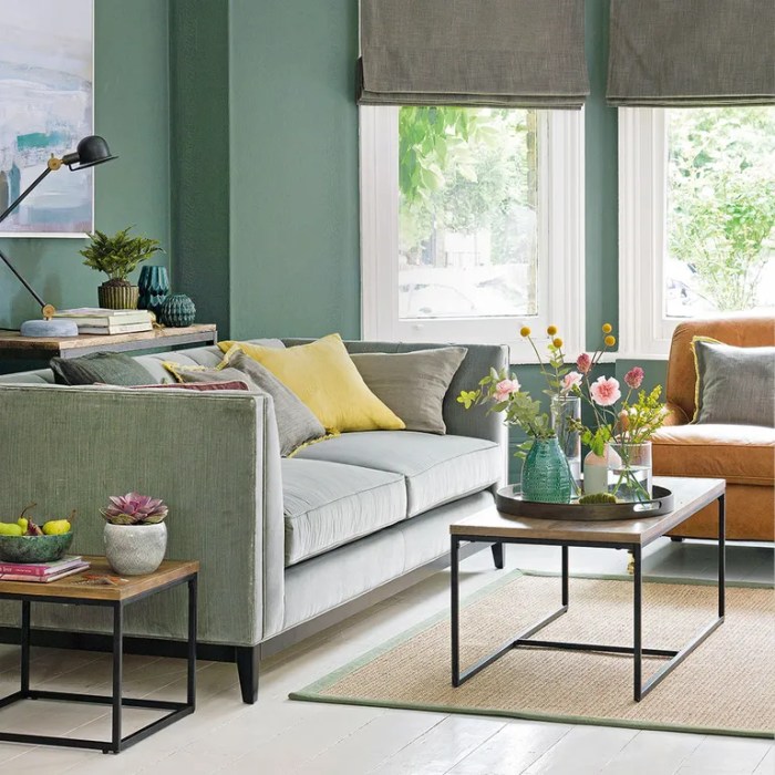 Green living room inspiration