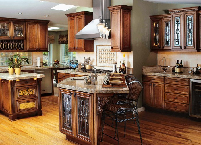 Custom cabinetry for luxury homes