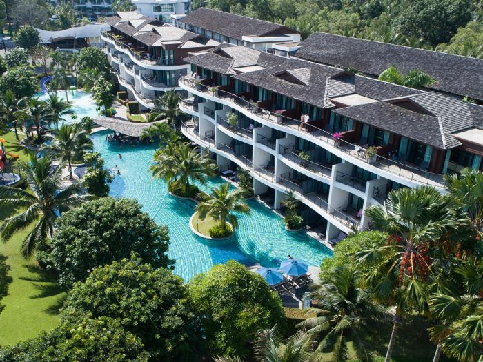 Luxury hotels in Krabi with stunning sea views and private beach access