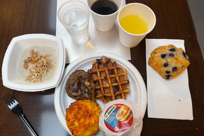 Hotel with Free Breakfast