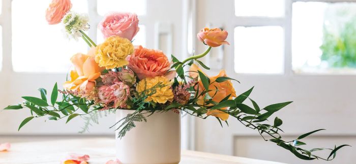 Spring floral arrangements for homes