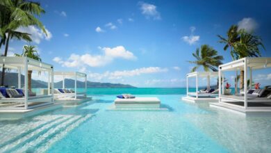 Romantic hotels with private pools and ocean views